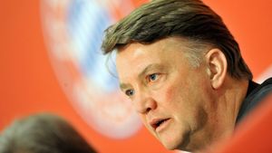 Bayern, trei egaluri consecutive!** Van Gaal nu mai poate să câștige!