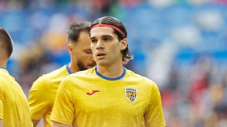 „Marius Șumudică nu și-l dorește pe Ianis Hagi la Rapid București”. De ce are fiul lui Gică Hagi șanse 0 să ajungă în Giulești. EXCLUSIV