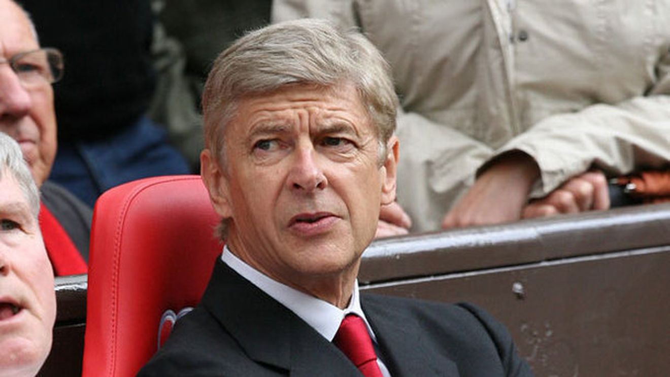 Cât de nebuni sunt englezii?** Wenger se luptă la retrogradare, dar ei îl vor la națională! Răspunsul francezului i-a lăsat mască: