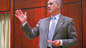 Copos se RETRAGE de la Rapid:** "Decizia e definitivă și irevocabilă! Nu mai am nici stomac, nici inimă și nici ficat pentru fotbalul nostru"