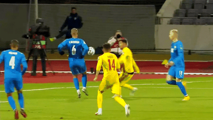 România a mai cerut un penalty cu Islanda! Faza care a spulberat visul tricolorilor