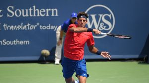 Cad favoriții pe capete, la Masters-ul de la Cincinnati: al patrulea "lucky loser" a ajuns pe tabloul principal, după o nouă retragere din Top 10. Del Potro și Kyrgios au trimis și ei acasă doi capi de serie 