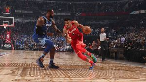Spectacol total la ediția cu numărul 69 din istoria All Star Game. Team Lebron a trecut de Team Giannis, scor final 157-155 | VIDEO