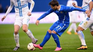 Mățel, înapoi în România? Fundașul dreapta de națională s-a despărțit de Dinamo Zagreb și anunță că e gata să joace din nou în Liga 1: "Sunt discuții!"