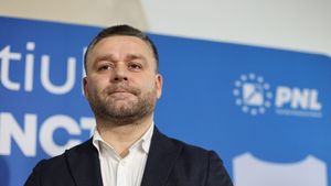 Cu ce echipă de fotbal ține Ciprian Ciucu, noul primar general al Bucureștiului