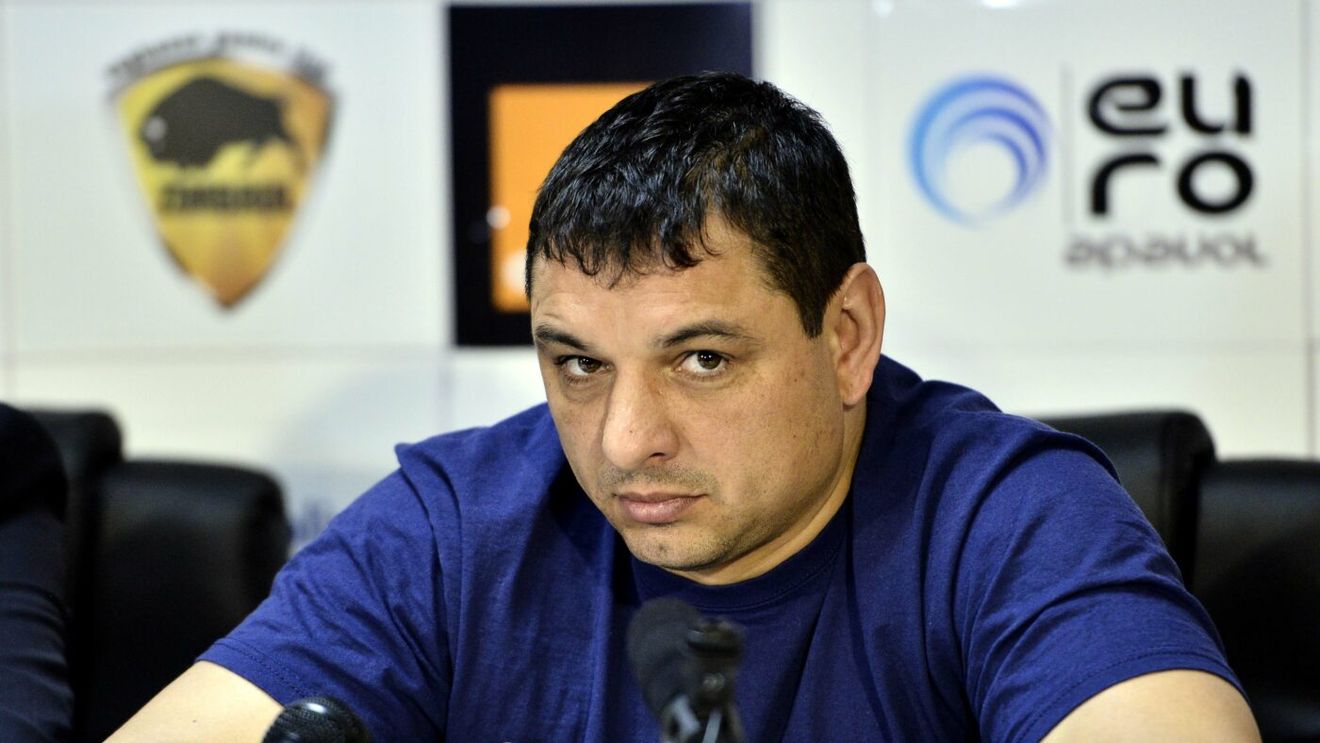 Dezvăluiri tari! Cum a fost Ionel Ganea ca antrenor: „Dacă nu făceai ce voia el, devenea destul de agresiv! Nu punea mâna pe jucători, dar venea la tine amenințător, avea acea grimasă a lui”