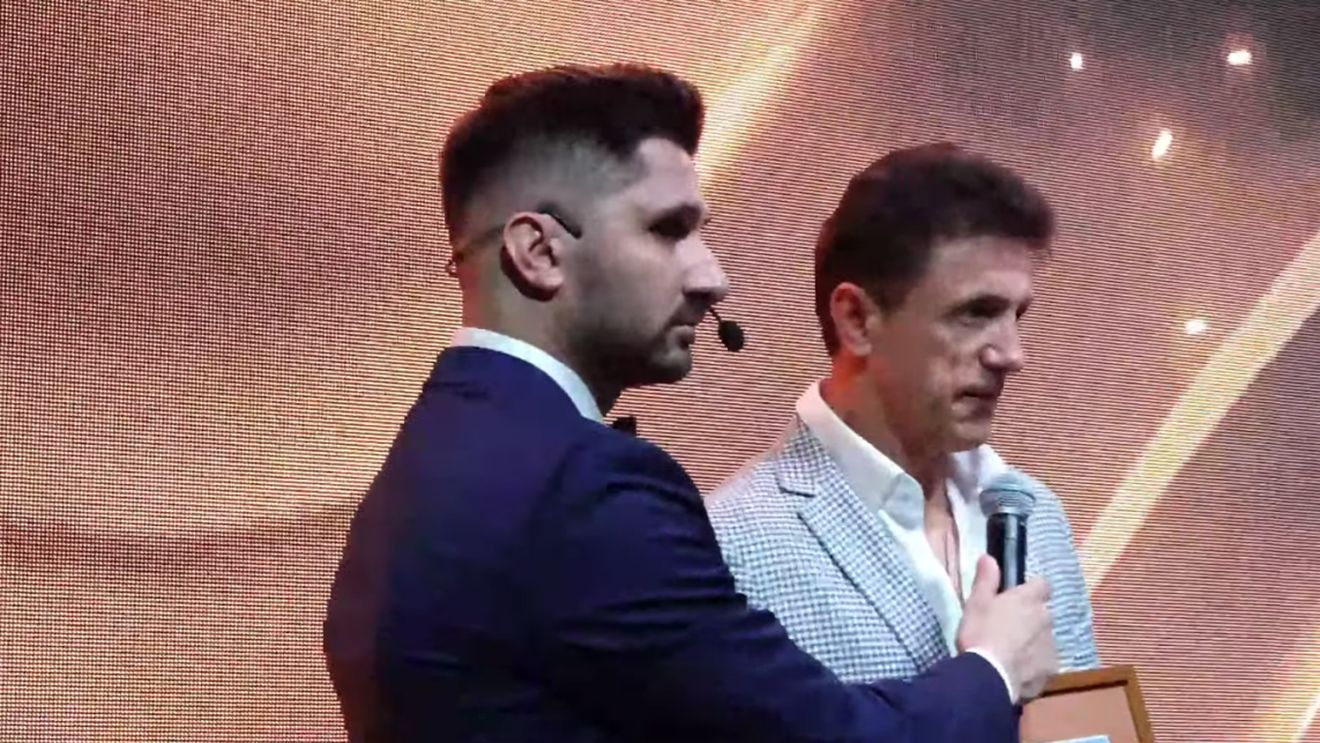 Gică Popescu i-a aplaudat pe campionii sportului românesc la Gala ProSport 25: „Toți merită să fie pe scenă alături de mine!” | VIDEO