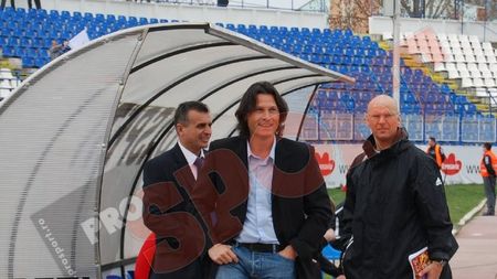 Napoli:**  "Dacă ar fi mâine meciul din nou, aș schimba șase jucători"