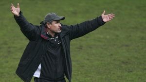 "Nu ar fi o surpriză dacă am bate Steaua!"** Vezi ce zice Mulțescu de Bonfim și Ricardo