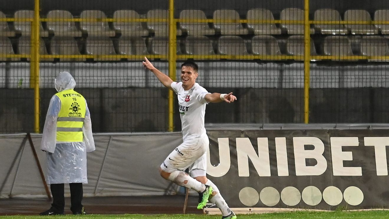 Daniel Paraschiv, reacție fabuloasă după ce a debutat cu gol la prima reprezentativă a României: „Puteau să joace și mama și tata pentru Moldova, că tot făceam asta!” Ce va face atacantul lui Hermannstadt cu tricoul de joc