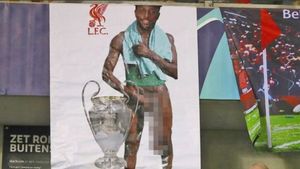 Liverpool condamnă gestul propriilor fani! Banner-ul ofensator în care apare Origi