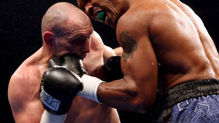 Meciul Diaconu-Branco s-a amânat