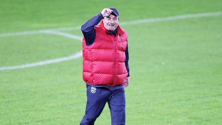 "Nu plec, vreau titlul!"