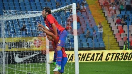 Steaua e pe primul loc, Gigi Becali are doar cuvinte de laudă:** "Tănase e magnific, Rusescu - marcator de rasă, Bourceanu e pistonul echipei"