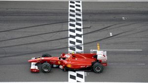 Blat în F1?** Ferrari, 100.000 de dolari amendă după ce Massa s-a lăsat depășit