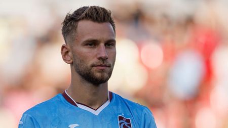 Turcii au aflat discuția secretă dintre Denis Drăguș și antrenorul lui Trabzonspor. Se schimbă radical situația românului și Marius Șumudică primește o lovitură grea