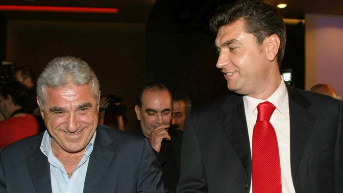 Gluma care a stârnit hohote de râs făcută de Dan Diaconescu când era la închisoare cu Cristi Borcea și Giovanni Becali! „Nea Dane, ce crezi că s-a întâmplat cu Elodia? E vie, e moartă?”. EXCLUSIV