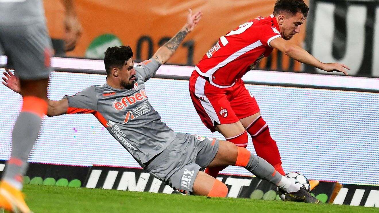 Dezvăluirile fotbalistului care recunoaște că a ținut cu Steaua, dar a ratat transferul la FCSB în ultimul moment: „Contractul era făcut, trebuia doar să semnez” + Ce oferte mai are | EXCLUSIV