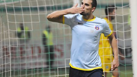 Nikolic are un CV care i-ar lua ochii până și lui Mourinho!** Atacantul este ridicat în slăvi: "Pe noi ne interesează că ni se face pielea creață când intră în teren"