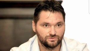 Deciziile luate într-o fracțiune de secundă de Rudi Stănescu! "Toată viața mea este legată de handbal, eu nu sunt tangențial cu acest sport". Cine poate fi pe viitor "combinația" Rudi Stănescu - Mihai Popescu?