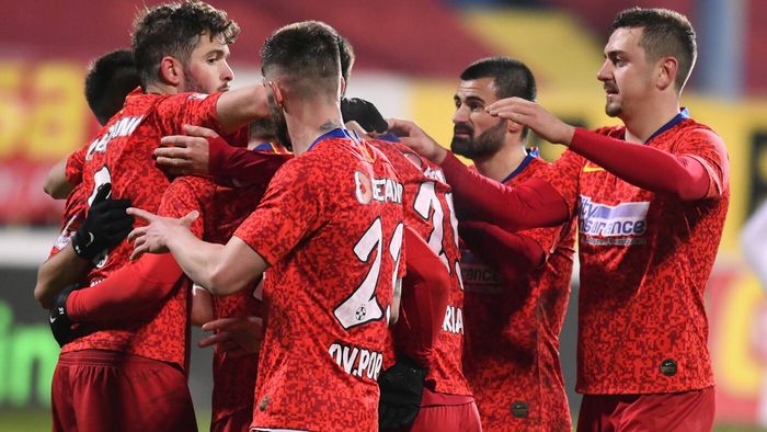 Transfer surpriză în Superliga! O echipă își face, în tăcere, lot de play-off: fostul atacant de la FCSB și CFR Cluj a semnat cu gruparea moldoveană!