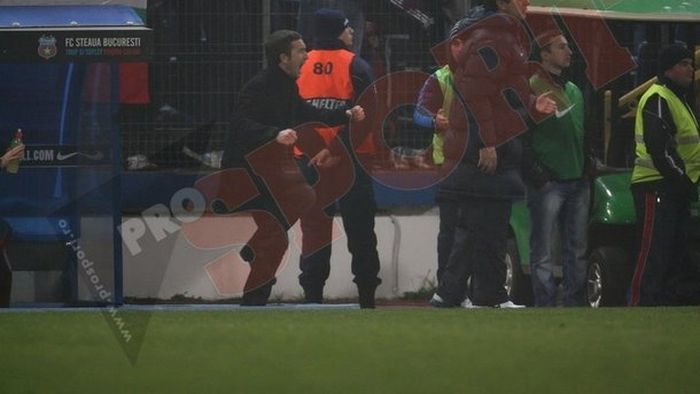 MM Stoica și Lăcătuș caută portar:** 4 nume, pe LISTA Stelei!