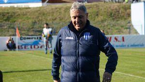 "Craiova Maxima ar costa acum 200 de milioane de euro". Comparația lui Sorin Cârțu dintre echipa de legendă a Băniei și CS Universitatea