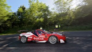 Super Rally în Bănie. Caii putere se întrec pe străzile din Craiova