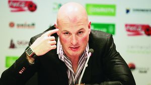 "Paszkany să dea dovadă de bărbăție și să accepte rejucarea!** Îmi voi cere scuze pentru tot!"