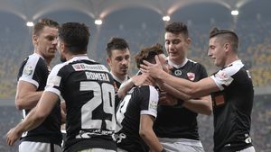 Se simte mâna de fier cu care conduce Contra la Dinamo! „Câinii" recunosc suflul nou venit de pe bancă: „S-a schimbat..."