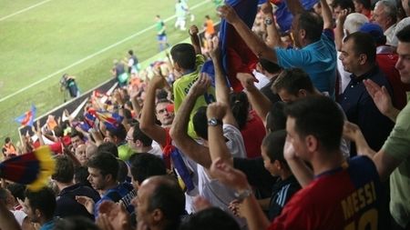 "Câinii" l-au curtat, dar poate semna cu o rivală:** "Mi-aș dori să ajung la o echipă mare din Liga I! Au fost câteva discuții"