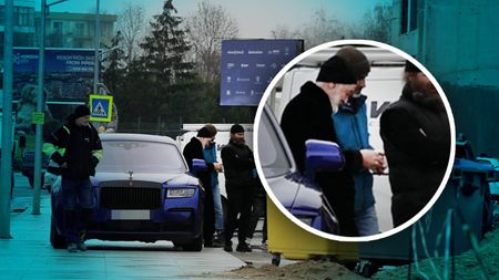 Gigi Becali i-a pus un teanc de bani în mână lui Alexandru Tudor, care e îmbrăcat ca un călugăr! Avem imaginile cu gestul surprinzător
