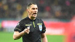 A fost falsificată înregistrarea cu dialogul dintre Istvan Kovacs și Horia Mladinovici? „Lăsa meciul, se ducea în camera VAR și îi dădea două palme” | VIDEO EXCLUSIV ProSport LIVE