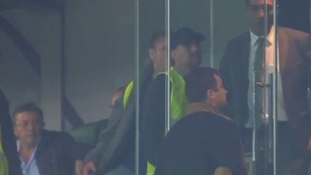 Reghecampf, Prepeliță, Keșeru și Moți au fost martori la o scenă incredibilă. VIDEO | Conducătorii lui Litex și Ludogoreț au sărit să se bată în timpul meciului