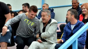 Florin Tănase a rememorat prima întâlnire cu Gigi Becali! Ce relație are cu patronul lui FCSB. „Mă mai ceartă! E normal să-i răspund la telefon!”