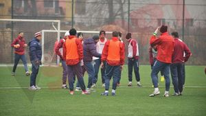 
CFR a revenit din Antalya. Miriuță, lăudat de jucătorii din Gruia