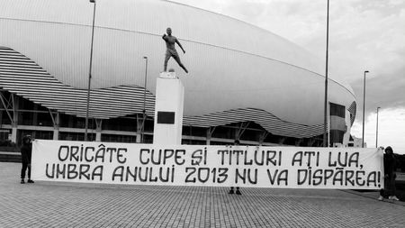 Continuă războiul dintre FCU și CSU! Peluza Sud Craiova, mesaj pentru Peluza Nord: „Oricâte cupe și titluri ați lua, umbra anului 2013 nu va dispărea!”