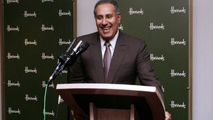 Prim-ministrul Qatarului pregătește o ofertă FABULOASĂ‚ pentru preluarea lui Man. UTD!** Promite investiții istorice