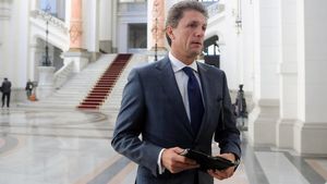 "Vreau ca fotbalul să fie condus de regulamente, nu de oameni! Aceste clauze sunt periculoase" Ce priorități are Popescu