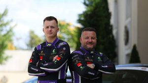 Cine este puștiul-viteză din motorsportul românesc! Nicolas Benea este fiul unui alt mare campion. SPECIAL