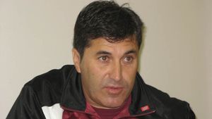 "Costă 200.000 de euro să dai afară un preparator fizic adus de Peseiro! Cât o cere el..."