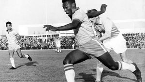 Alunecă spre Cupa Mondială! Pele, omul recordurilor