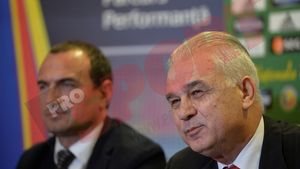 Iordănescu, pe urmele lui Pițurcă. "Tata Puiu" a adus la lot un preparator fizic care a mai lucrat la națională în 2008, când tricolorii s-au calificat la ultimul turneu final