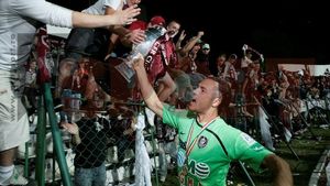 CFR va prezenta Cupa propriilor fani** cu ocazia unui meci cu Steaua