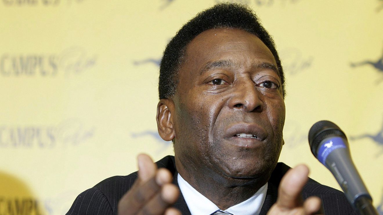 Pele: "Ronaldo ar trebui să-și onoreze contractul cu Manchester"