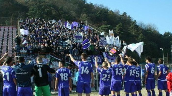 Fotbaliștii Timișoarei vor fi plătiți de Primărie:** 10.000 de lei de jucător!