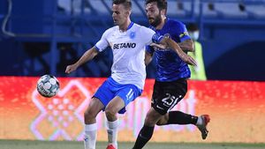 Dinu Gheorghe spulberă noul transfer de la FC U Craiova: „Nu e un salvator! Nu m-a ajutat deloc” | VIDEO EXCLUSIV ProSport Live