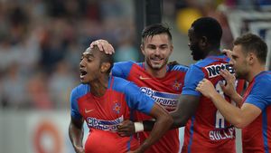 Olteni prea fierbinți. Steaua - Craiova 2-1, un meci în care aroganța lui Ivan a fost pedepsită și de incompetența tușierului Ghinguleac
