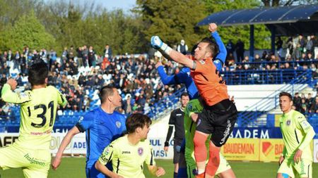 "Lanterna" ASA scoate un punct nesperat în Copou. Ionel Ganea a debutat cu o remiză pe banca mureșenilor