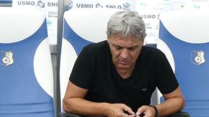 Cârțu, suspendat șase etape** și amendat cu 6800 de lei!